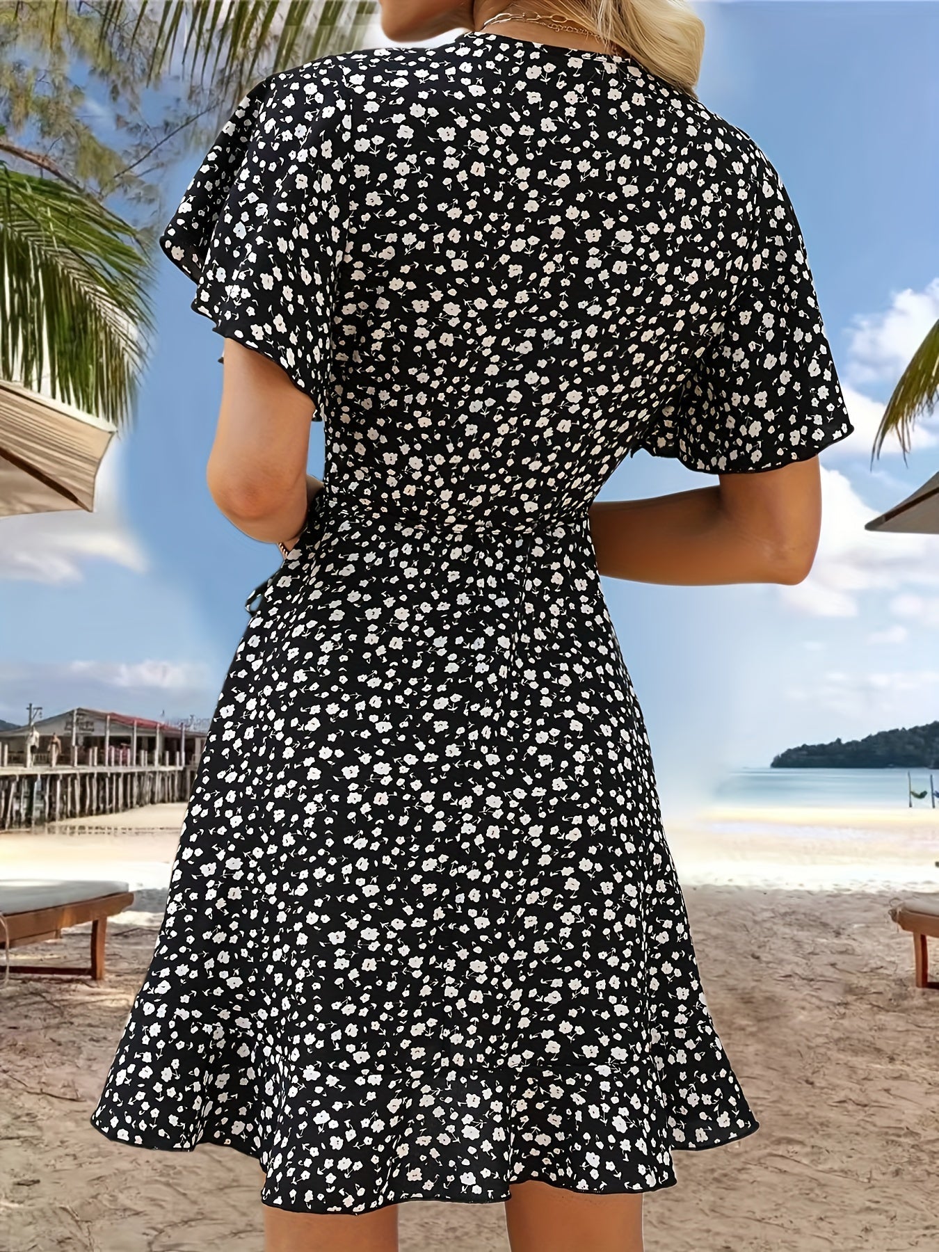 Modern™ Amy Floral Print V-neck Dress
